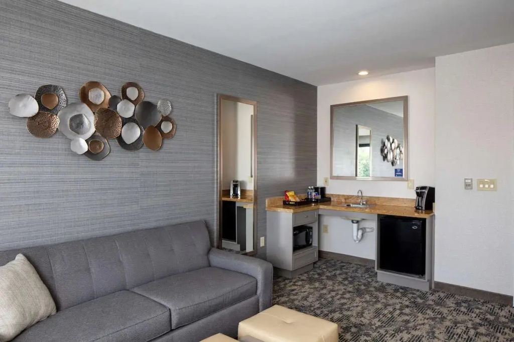 Embassy Suites by Hilton Portland Maine - Chambres