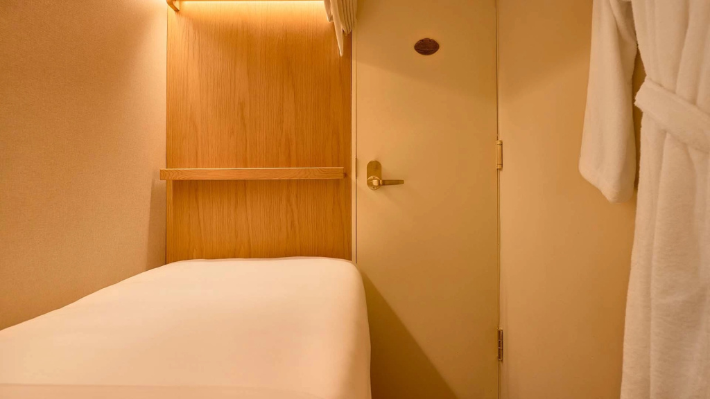 ADA Single Sleeper Cabin