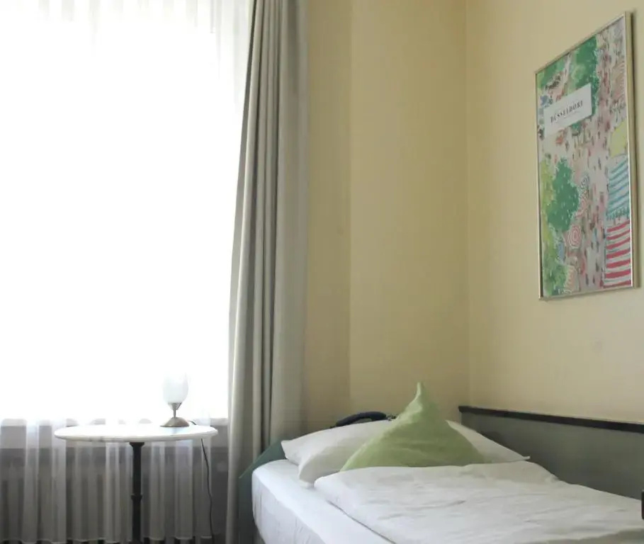 Comfort Single room (single bed)