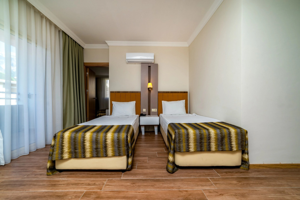 Трёхместный номер Gul Resort Standard в Armas Gul Beach (ex. Otium Gul Beach Resort)