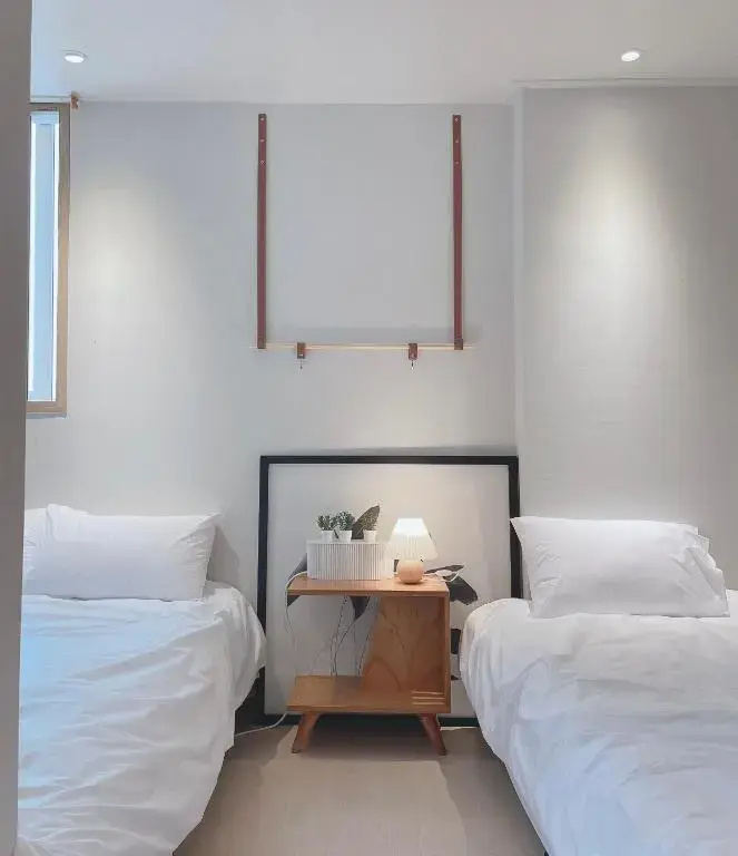 Triple room with view