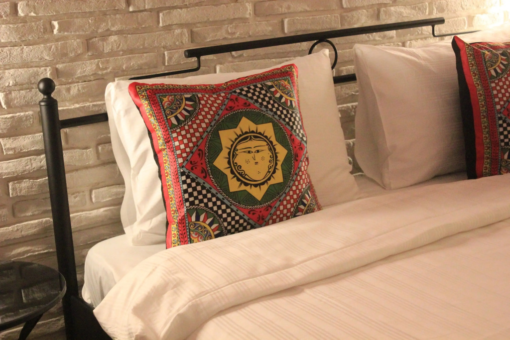Economy Double room with city view (full double bed)