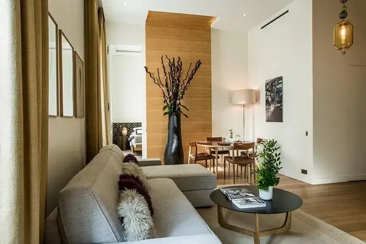 Hotel Marignan Champs - Elysées 55