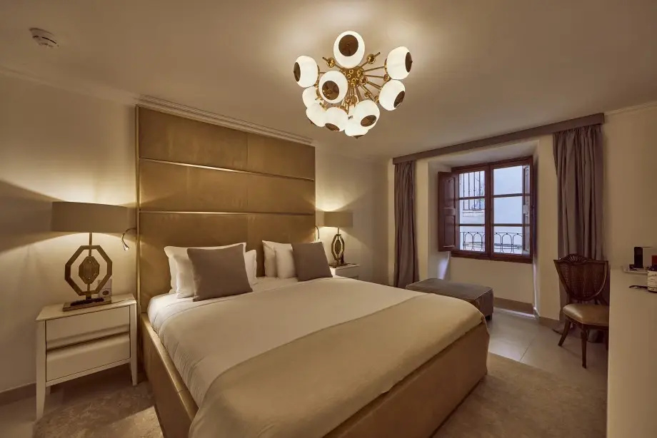 Double Junior Suite (full double bed)