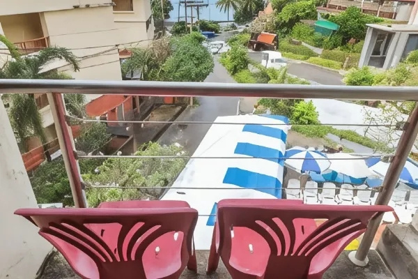 Porterhouse Beach Hotel