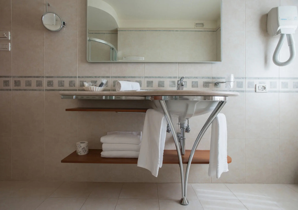 PHI Hotel Astoria - Chambres