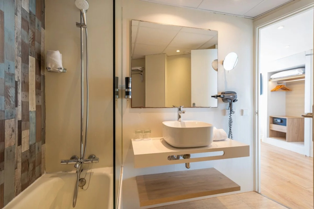 Leonardo Royal Hotel Ibiza Santa Eulalia - Chambres