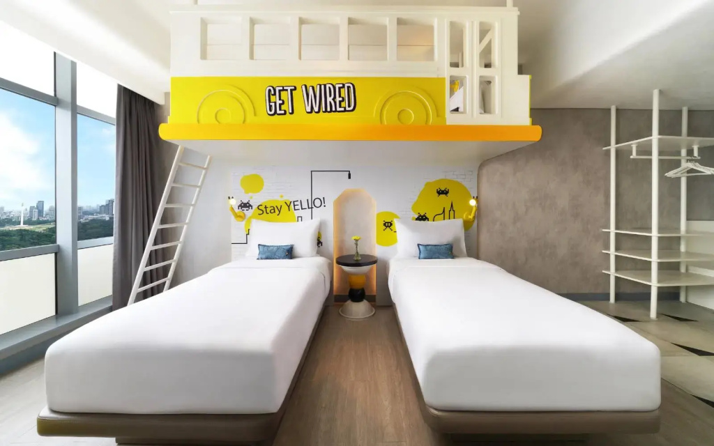 Family Yello Suite Monas View