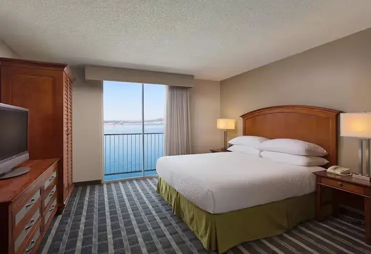 Embassy Suites by Hilton San Francisco Airport Waterfront - Chambres