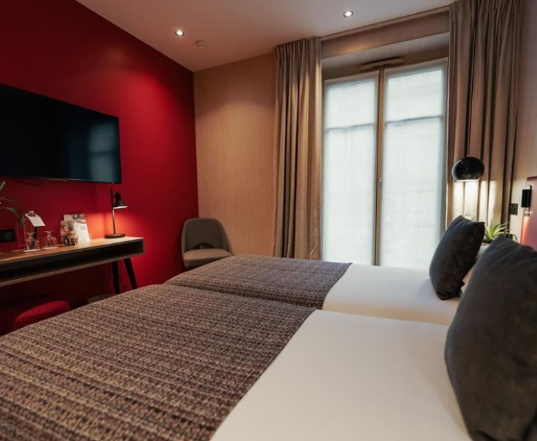 Hotel Atmospheres 63