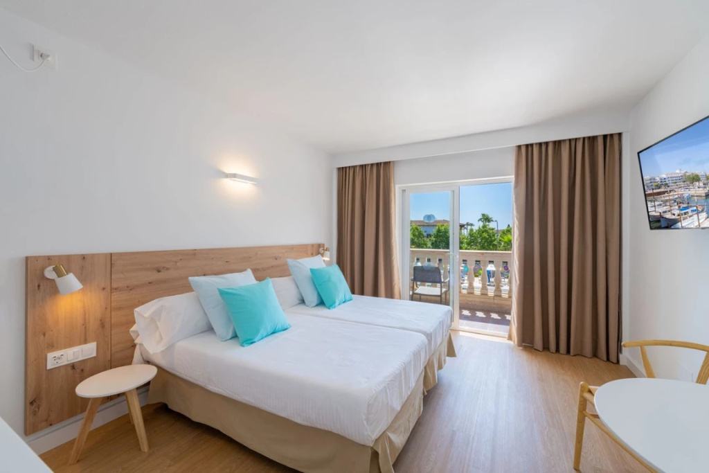 Globales Isabel Hotel - Chambres