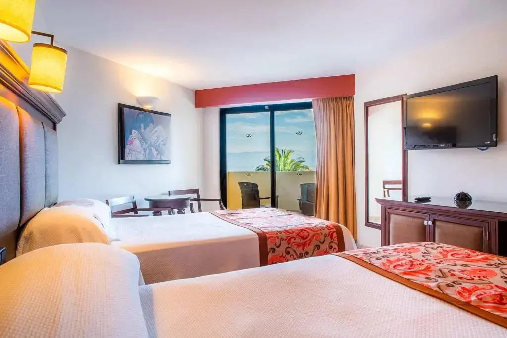 Deluxe Double room with ocean view (twin beds)