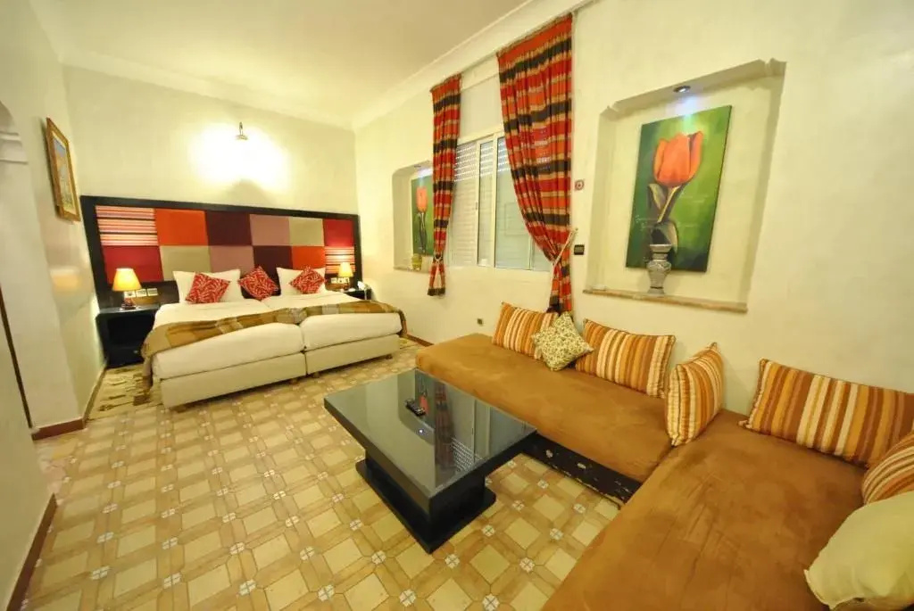 Al Jasira Hotel - Chambres