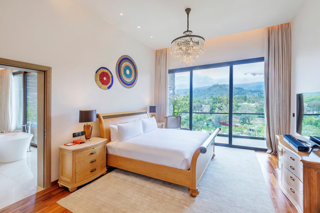 Presidential RedLevel Double Suite (full double bed)