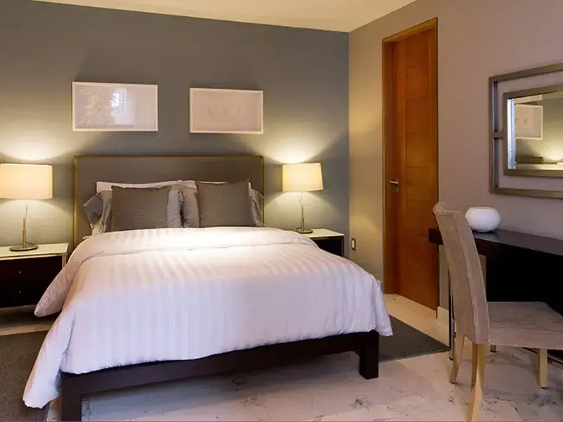Corner Double Suite (full double bed)