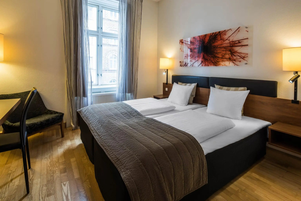 Standard Double room (twin beds)