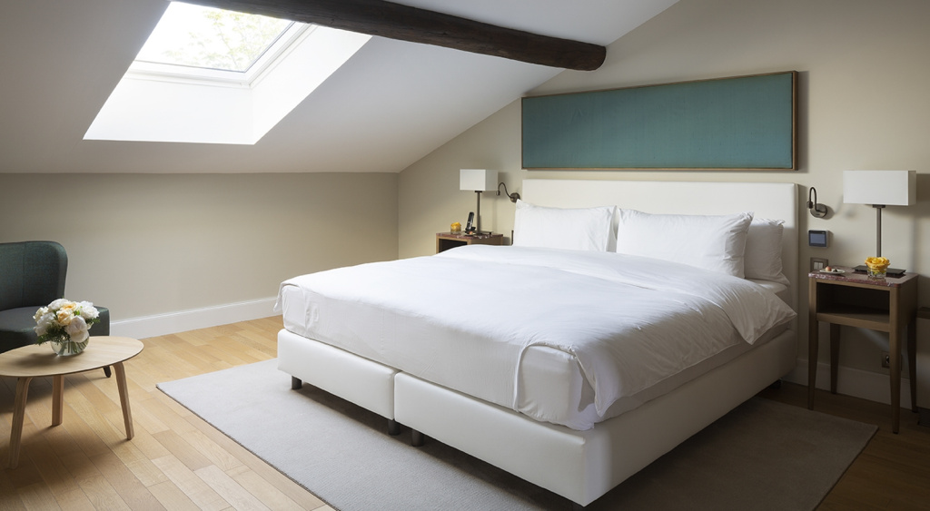 Quadruple Duplex Suite