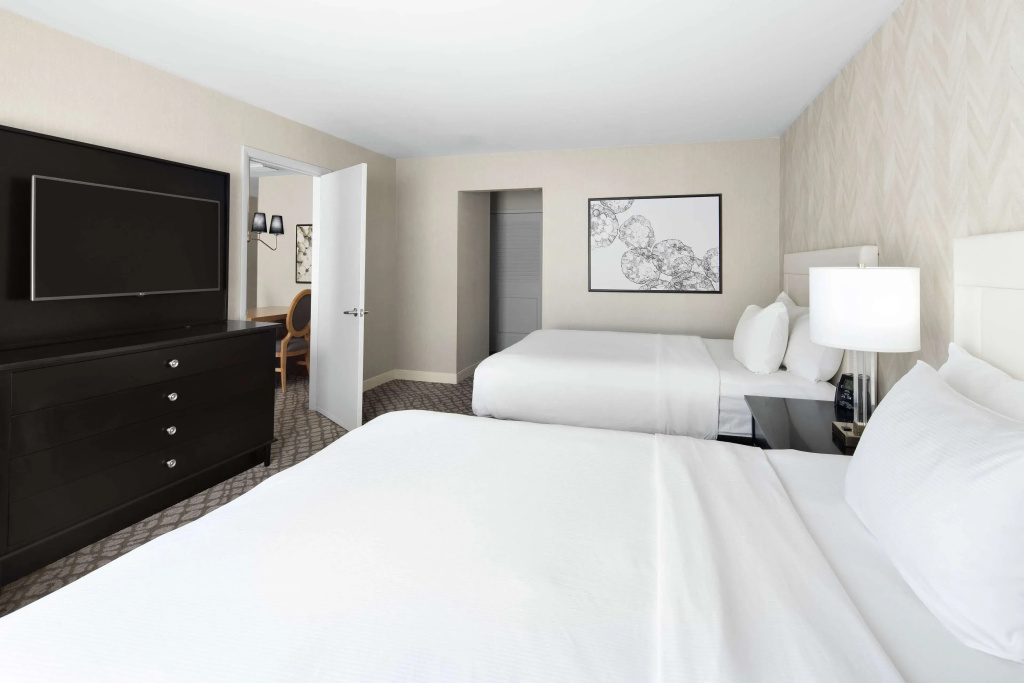 DoubleTree Suites by Hilton Charlotte - SouthPark - Chambres