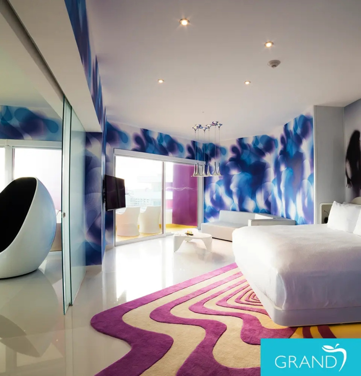 Couple’s Clothing-Optional Tower Penthouse Double Suite oceanfront (full double bed)