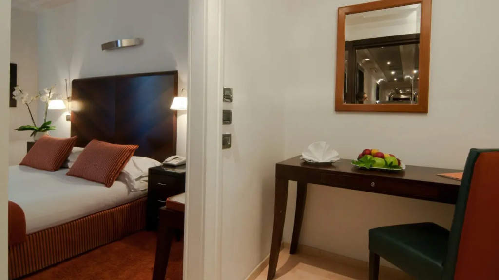 Superior Triple room