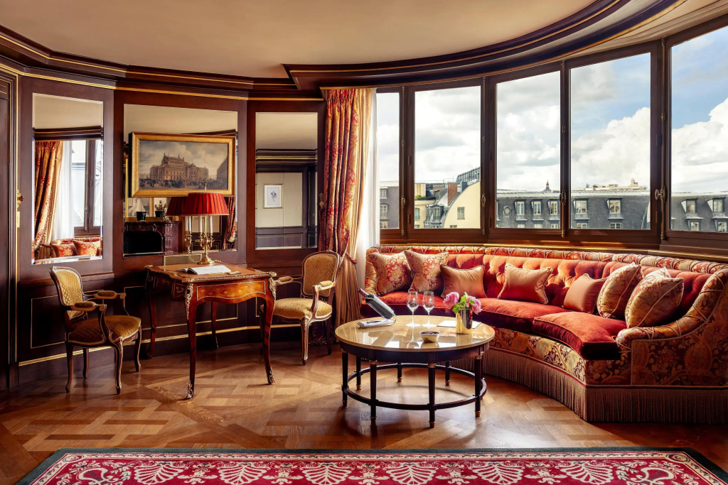 Ritz Paris Hotel 143
