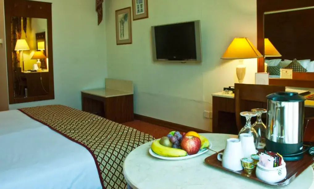 Regent Palace Hotel