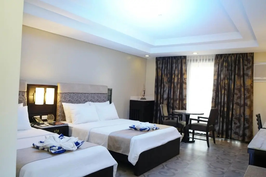 Double Premium room (twin beds)