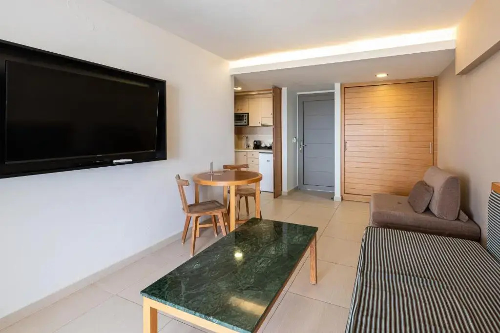 Iolida Beach by Smile Hotels - Chambres