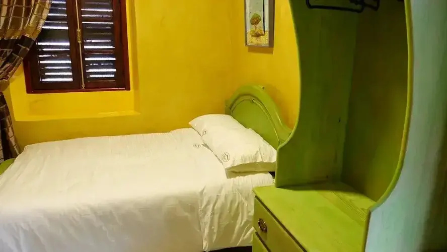 Economy Double room (full double bed)