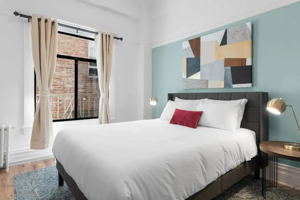 Hearing Accessible Double room (full double bed)