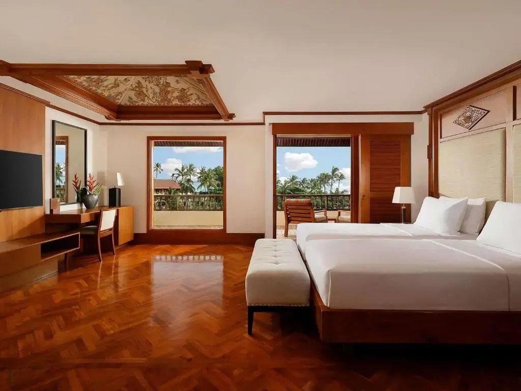 Nusa Dua Beach Hotel and Spa  — фото