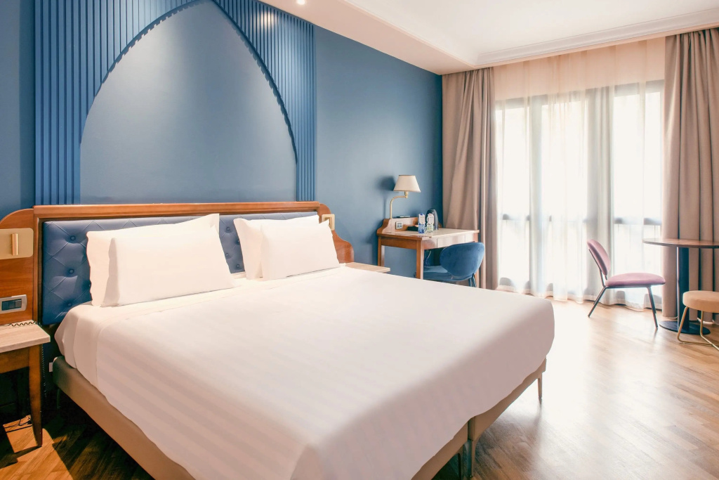Superior Triple room