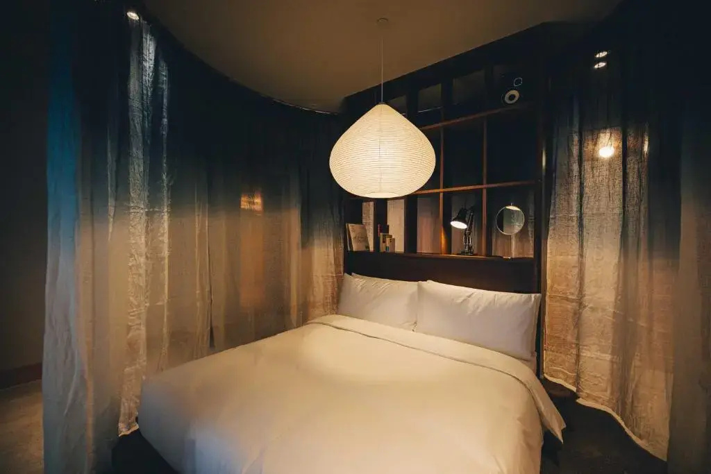 Double Junior Suite (full double bed)