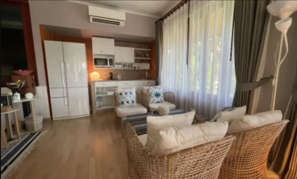 1 Bedroom Exclusive Jacuzzi Family Double Suite (full double bed)
