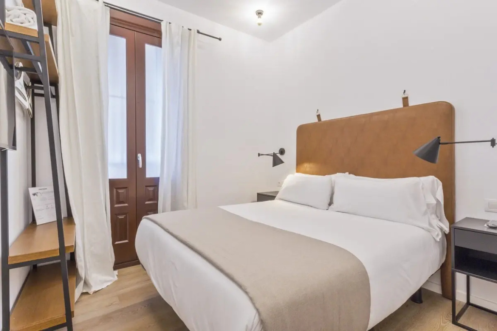 Cozy Double room (full double bed)