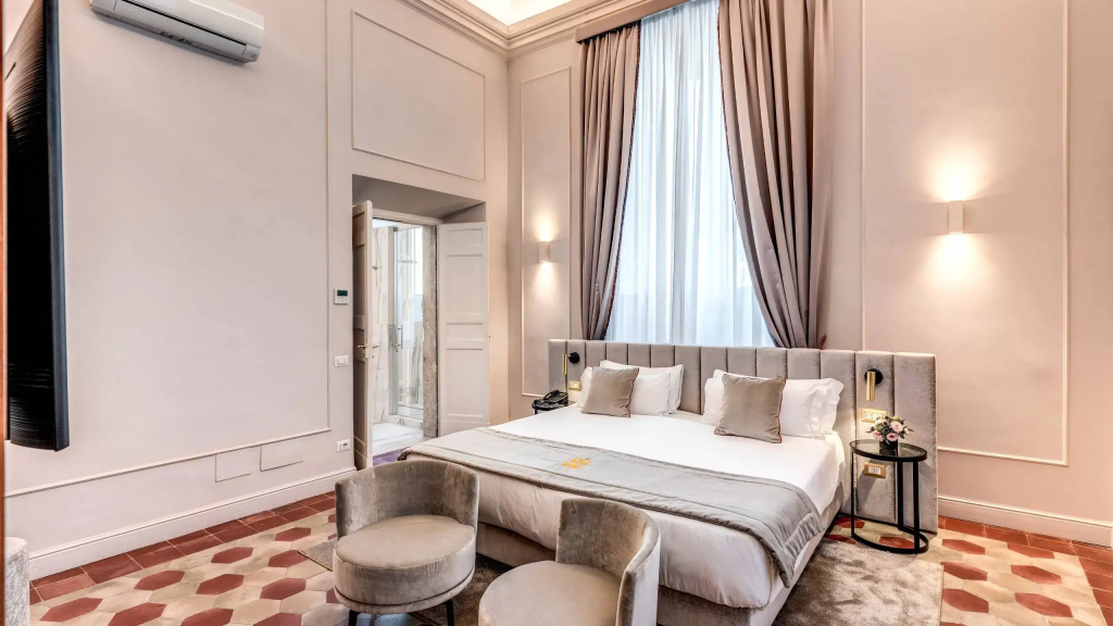 Deluxe Double Suite with view (full double bed)