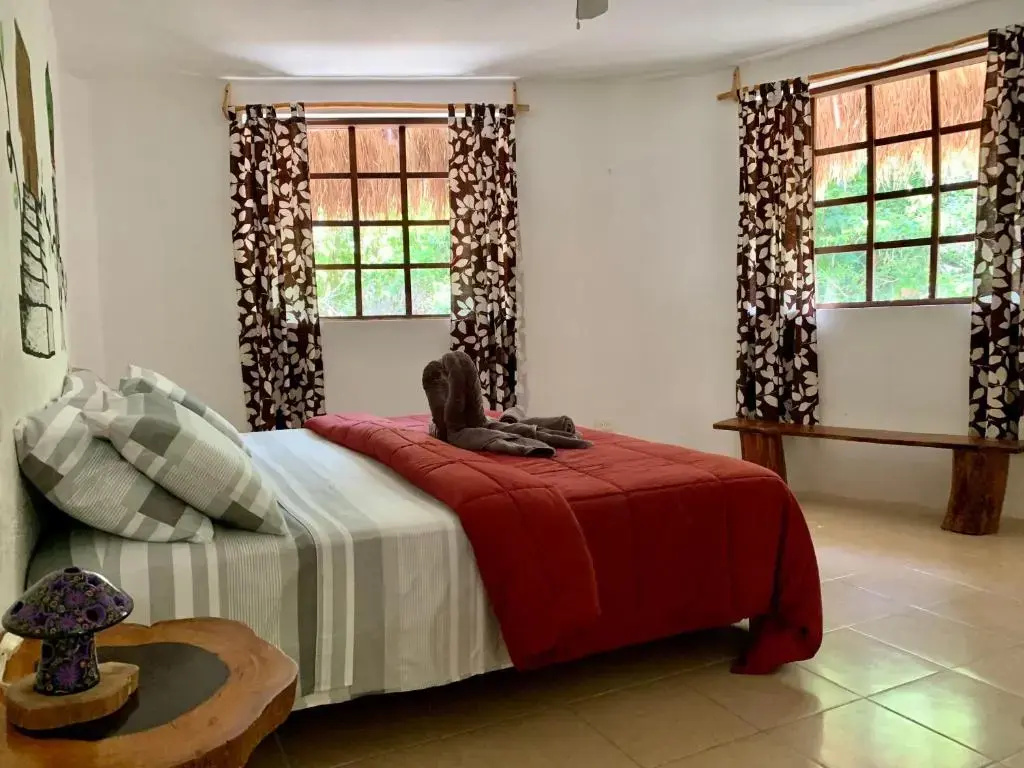 2 Bedrooms Quadruple Villa