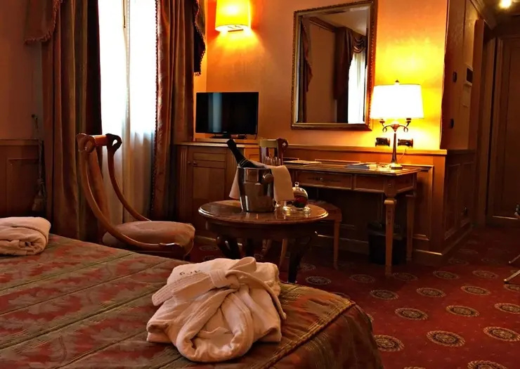 Andreola Central Hotel - Chambres