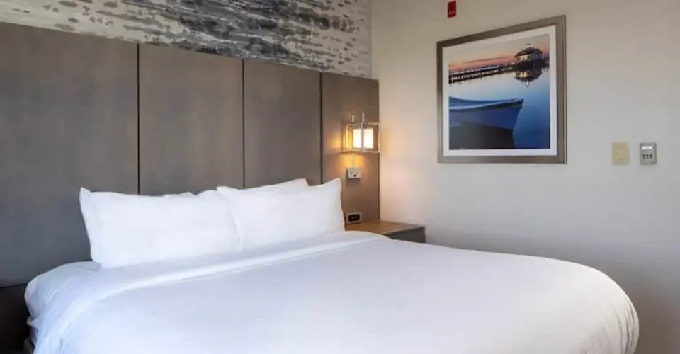Embassy Suites by Hilton Portland Maine - Chambres