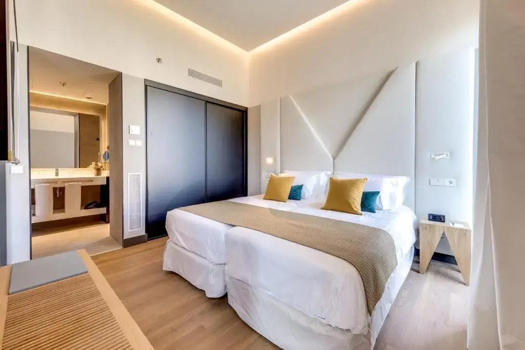 Terrace Double Junior Suite (full double bed)