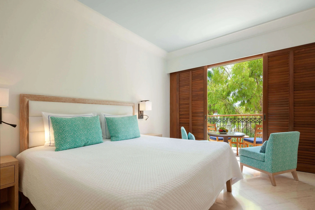 Double room with inland view (full double bed)