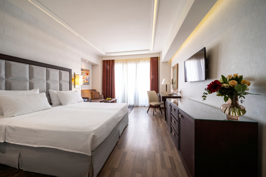 Superior Double room (full double bed)