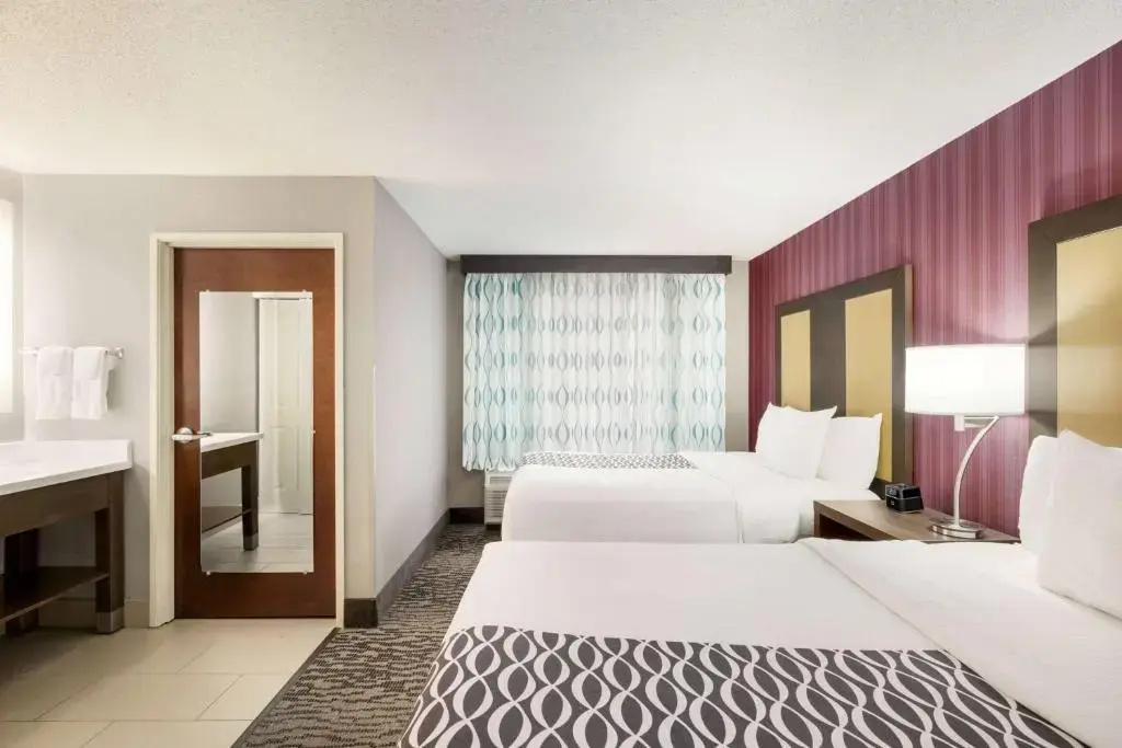 La Quinta Inn & Suites by Wyndham Newark - Elkton - Chambres