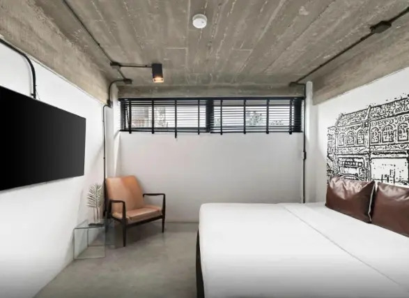 Двухместный номер Standard c 1 комнатой двуспальная кровать в Quip Bed & Breakfast Phuket Hotel