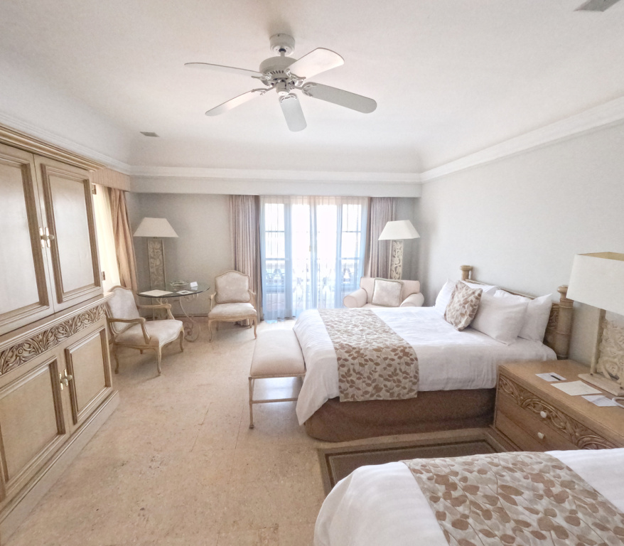 Grand Deluxe room