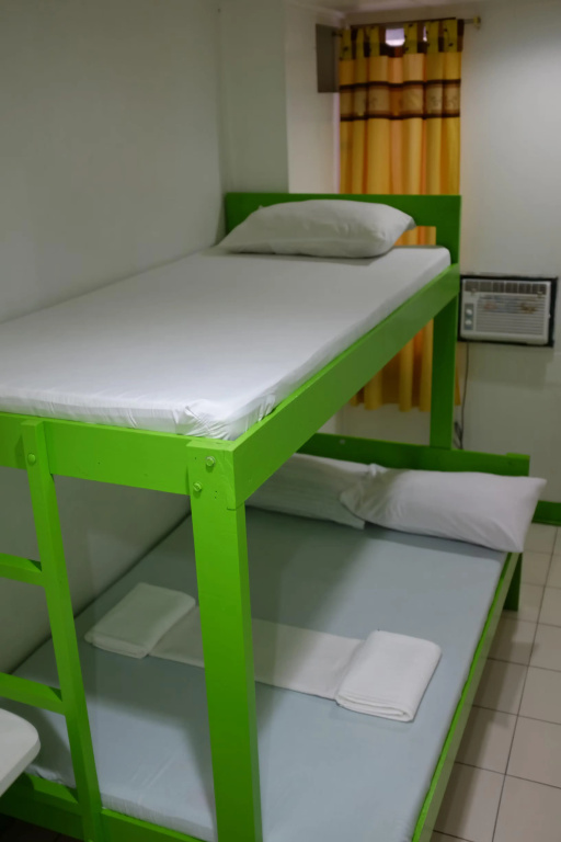 Economy with Air Conditioning Triple room