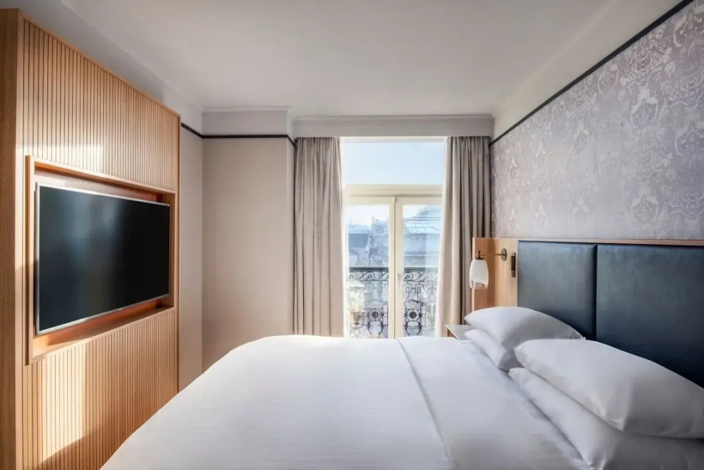 Double Junior Suite (full double bed)