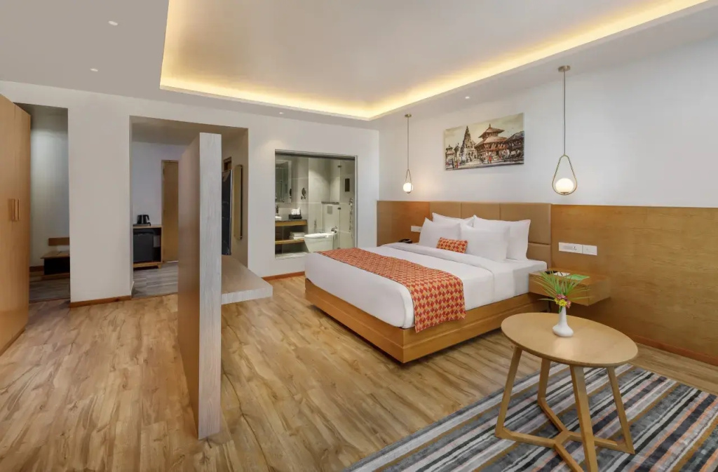 Double Junior Suite (full double bed)