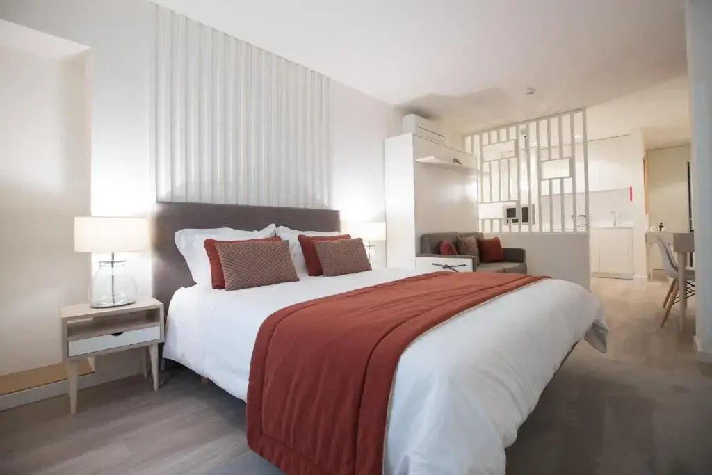 Standard Double Studio (full double bed)