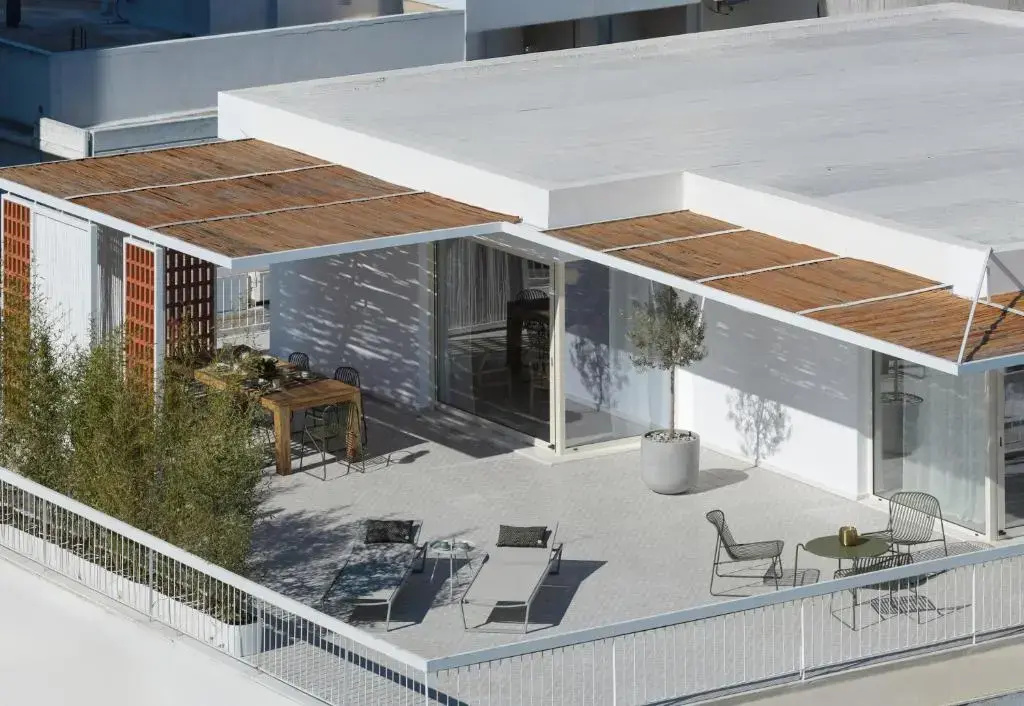 Sea View Beach Penthouse – Athens Coast